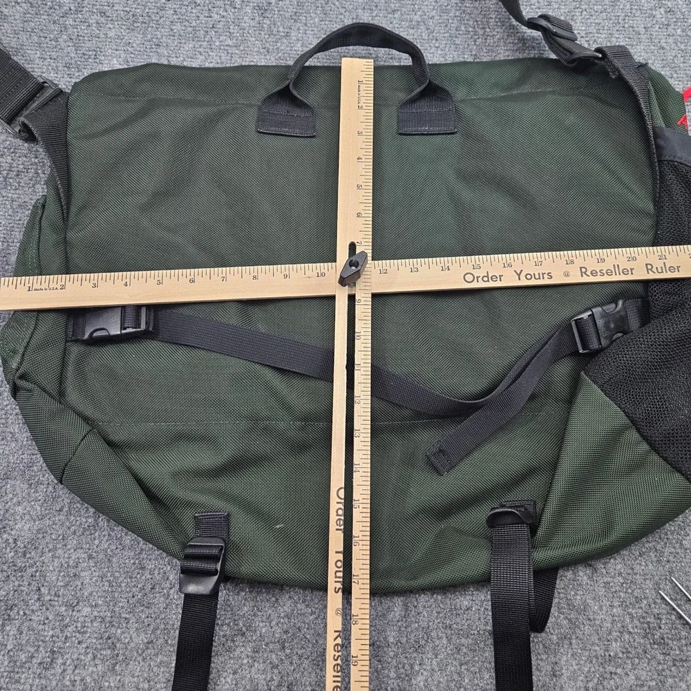 Abercrombie Messenger Bag Green Nylon Flap Buckle Utility Crossbody Techwear Y2K